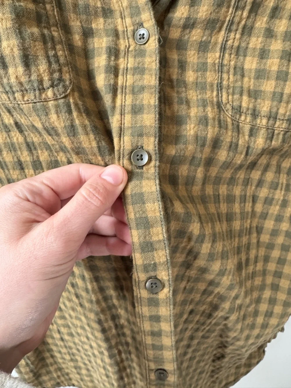 Eddie Bauer Olive Green Gingham Button-Up Shirt - Picture 3 of 8